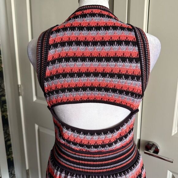 Missoni Crochet Knit Sleeveless Dress with Open Back Size IT 42 US 6 - Picture 5 of 10